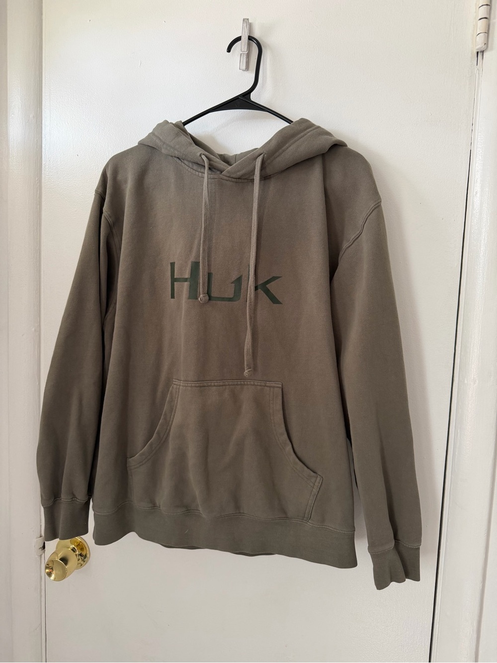 Huk Men’s Crewneck Hooded Sweatshirt in Olive Green